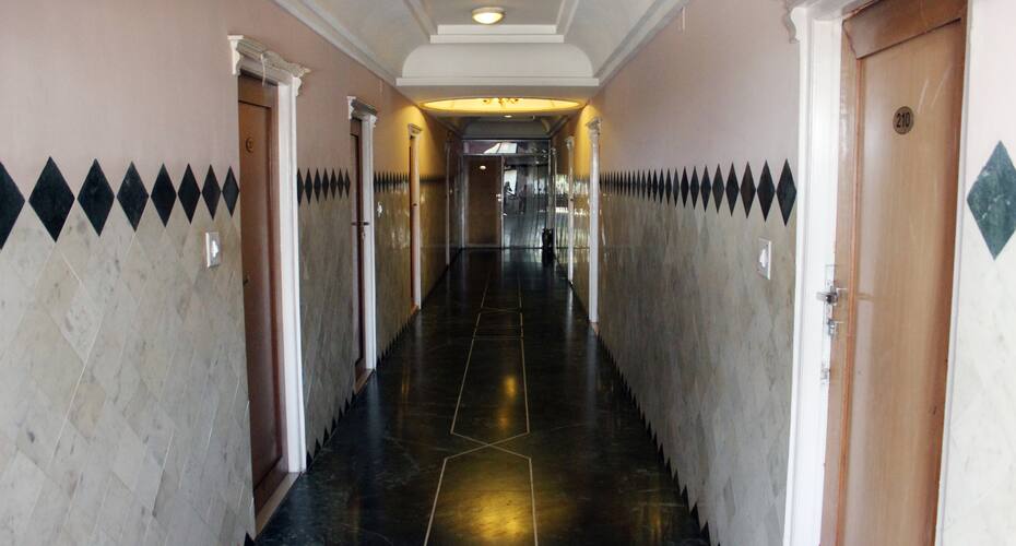 Hotel Netra Palace, Ahmedabad 5